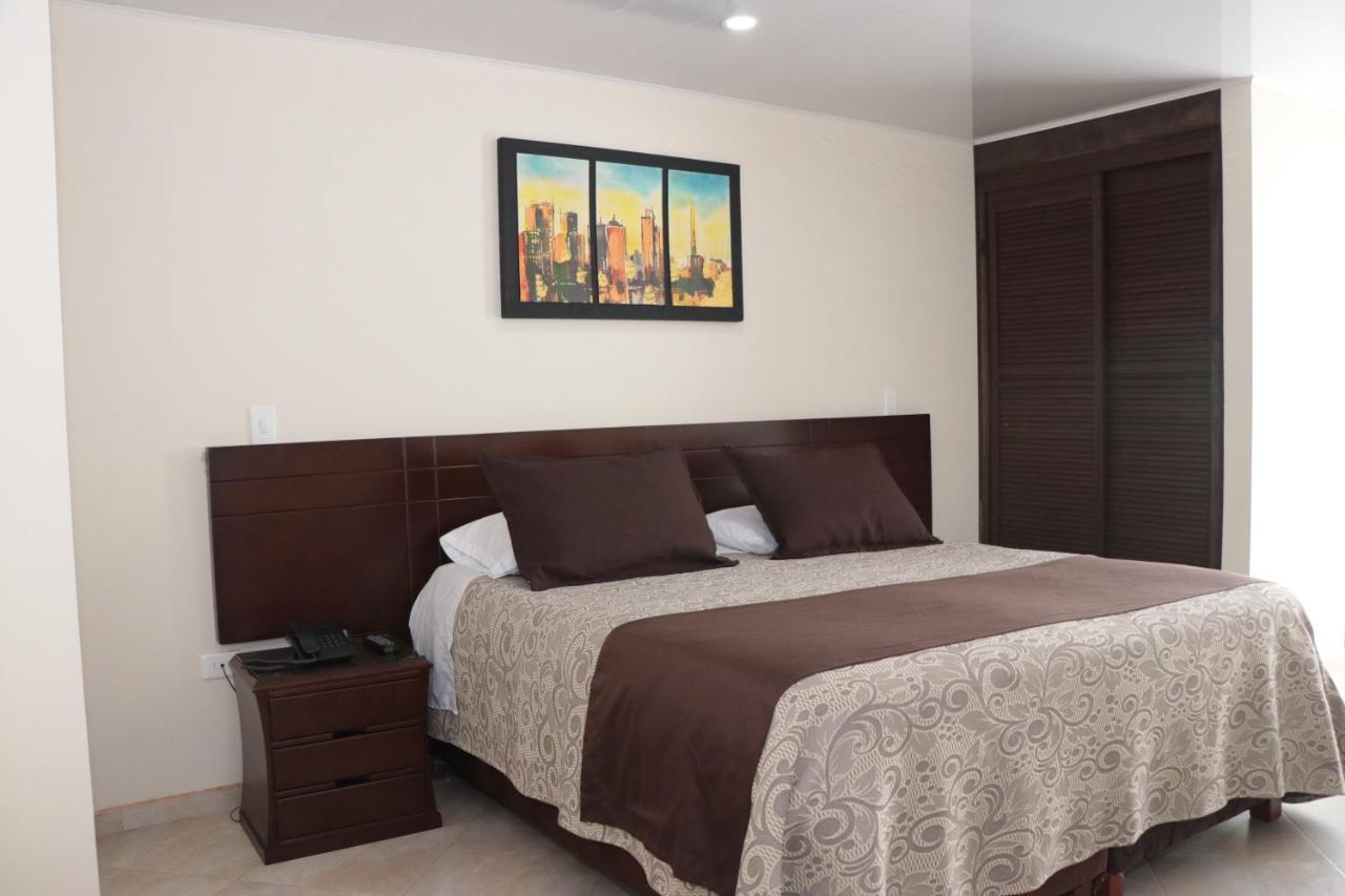 Hotel Castellana Group Μπογκοτά Εξωτερικό φωτογραφία